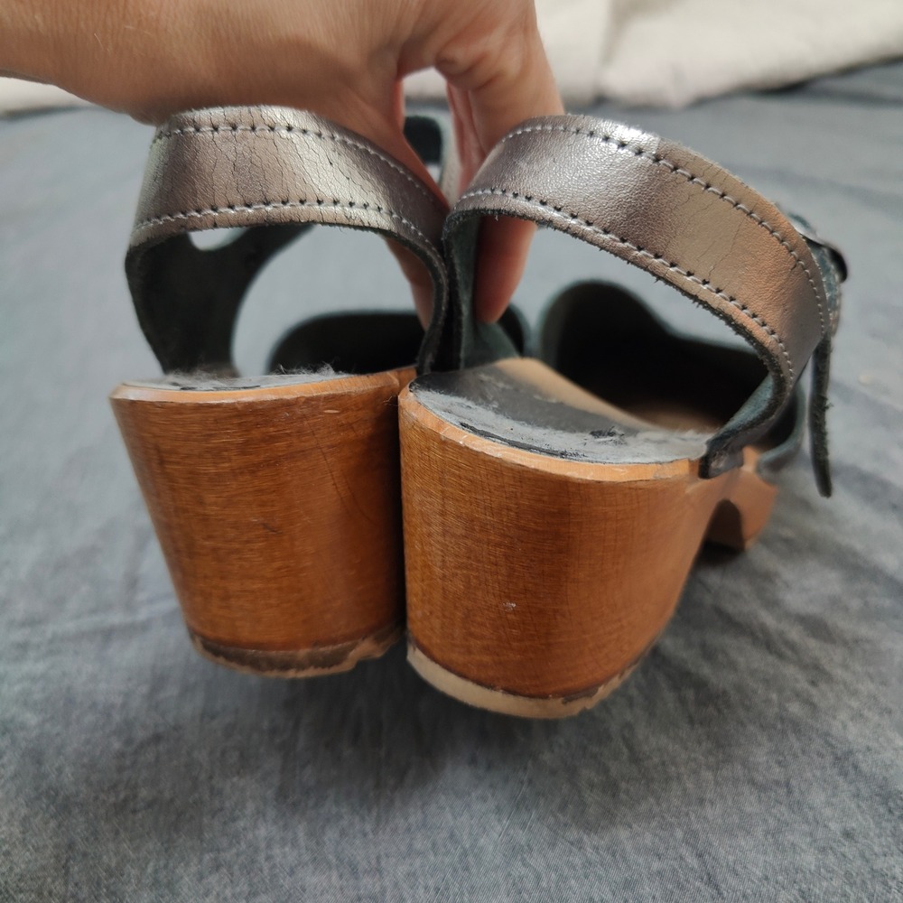 Vollsjo Clogs Womens 40 Pewter Metallic Leather‎ Wooden Ankle Strap Boho Retro - Picture 8 of 12